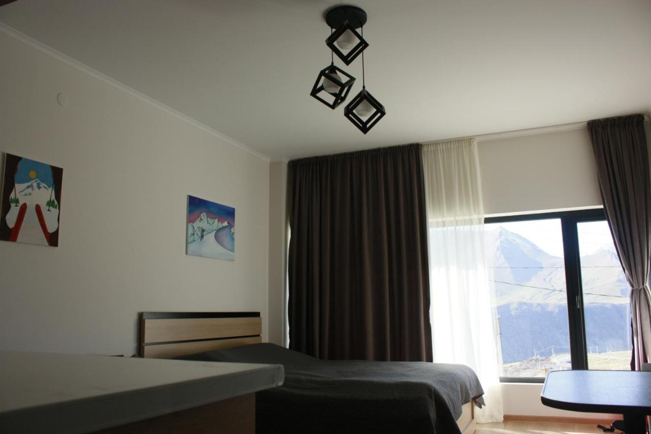Rezi'S Apartment Vista Gudauri Bagian luar foto